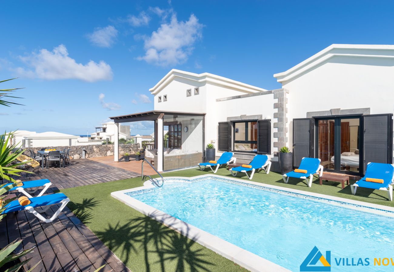 Villa en Playa Blanca - 204 - Casa Braeside (LH204)