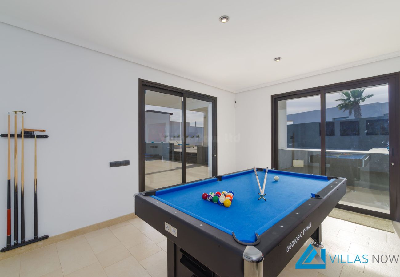 Villa Vista Del Mar - Puerto Calero - Pool Table 