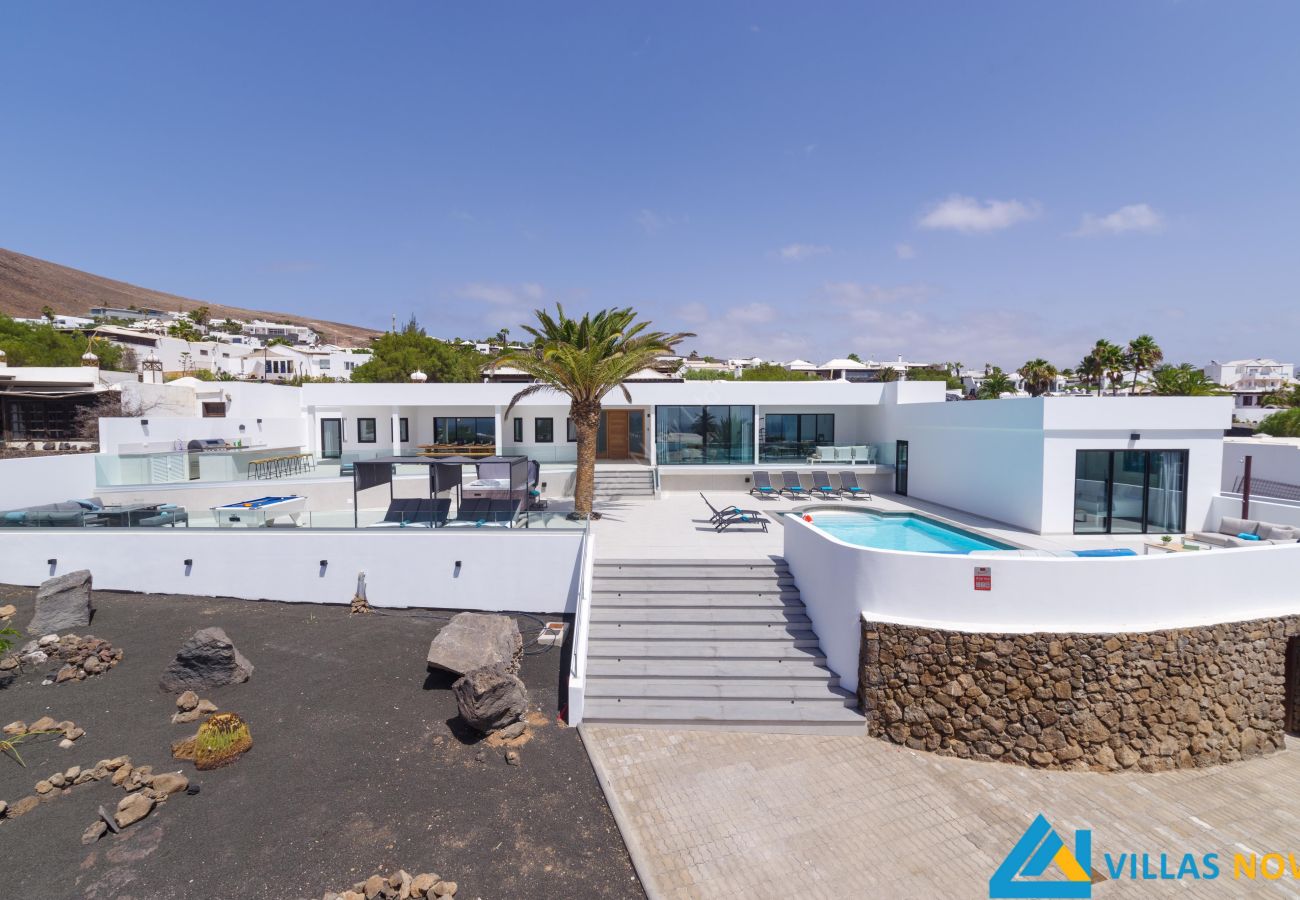 Villa en Playa Blanca - 236 - Casa Yasmine (LH236)