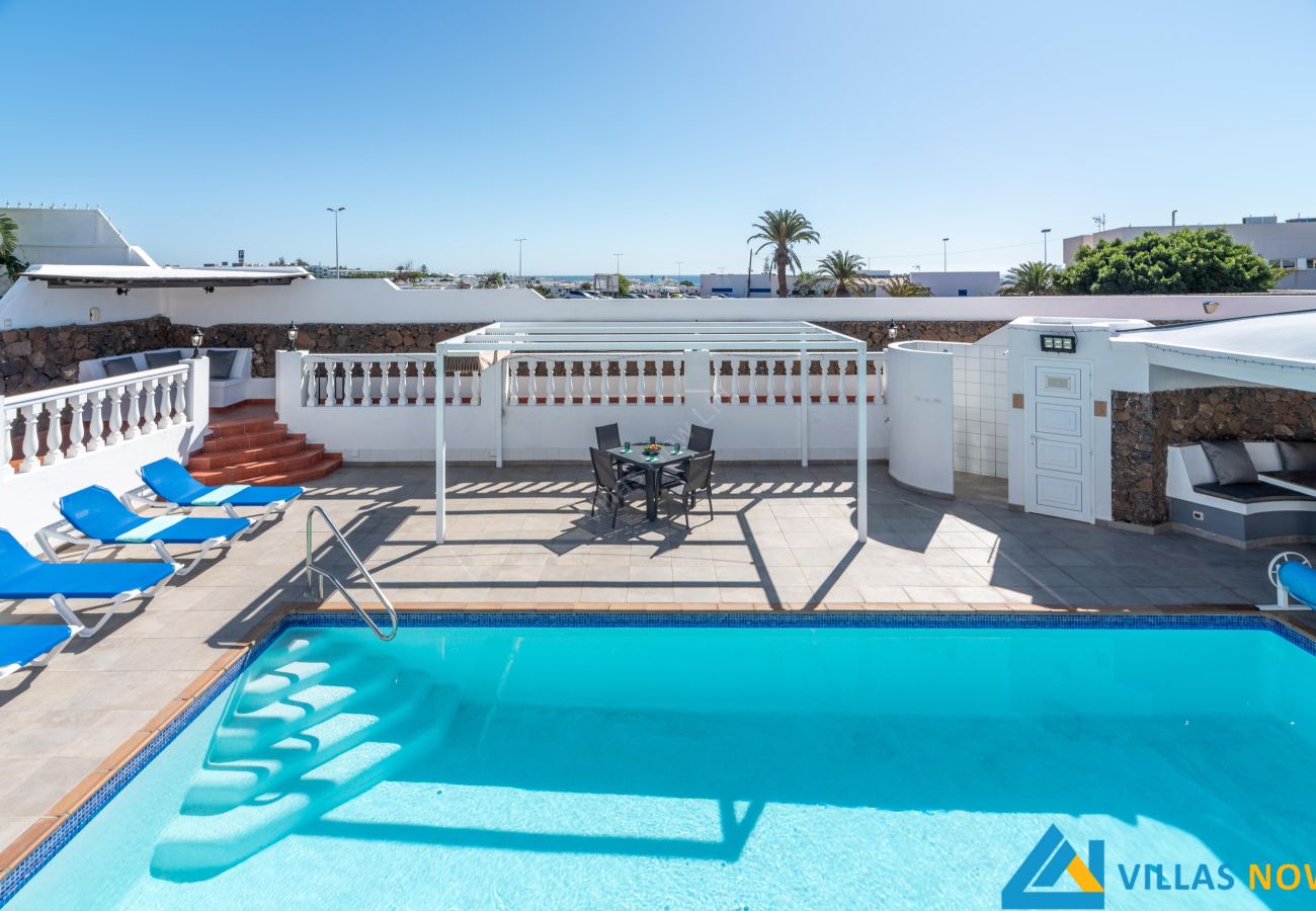 Villa en Playa Blanca - 239 - Casa Lily (LH239)