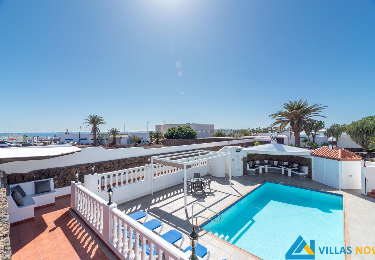 Villa en Playa Blanca - 239 - Casa Lily (LH239)