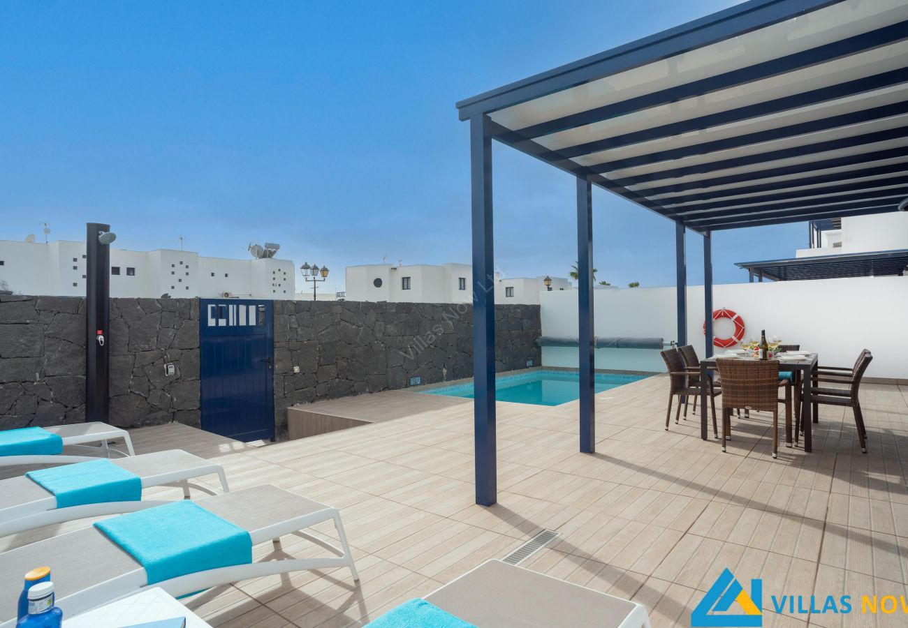 Villa en Playa Blanca - 240 - Casa Serena (LH240)