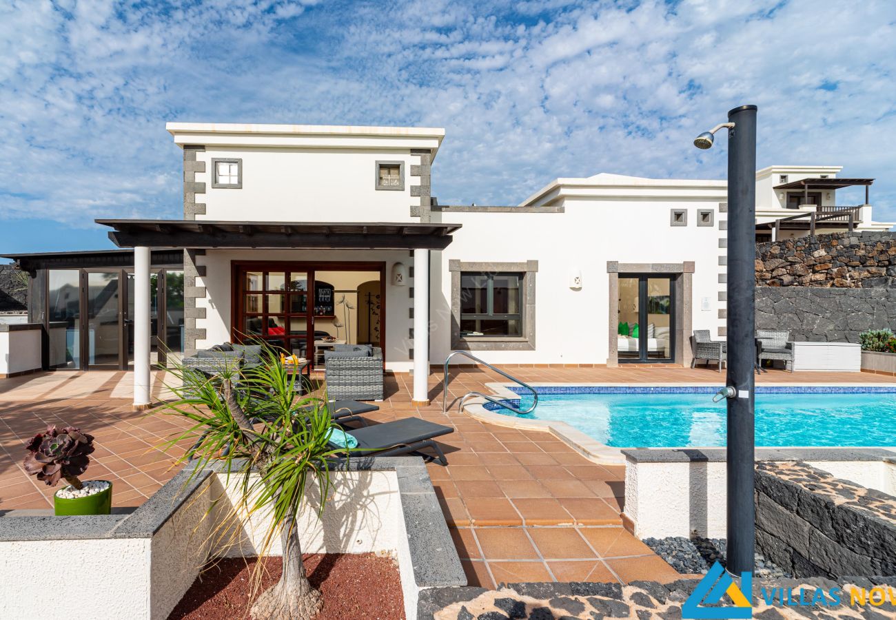 Villa in Playa Blanca - 144 - Casa Bonita (LH144)