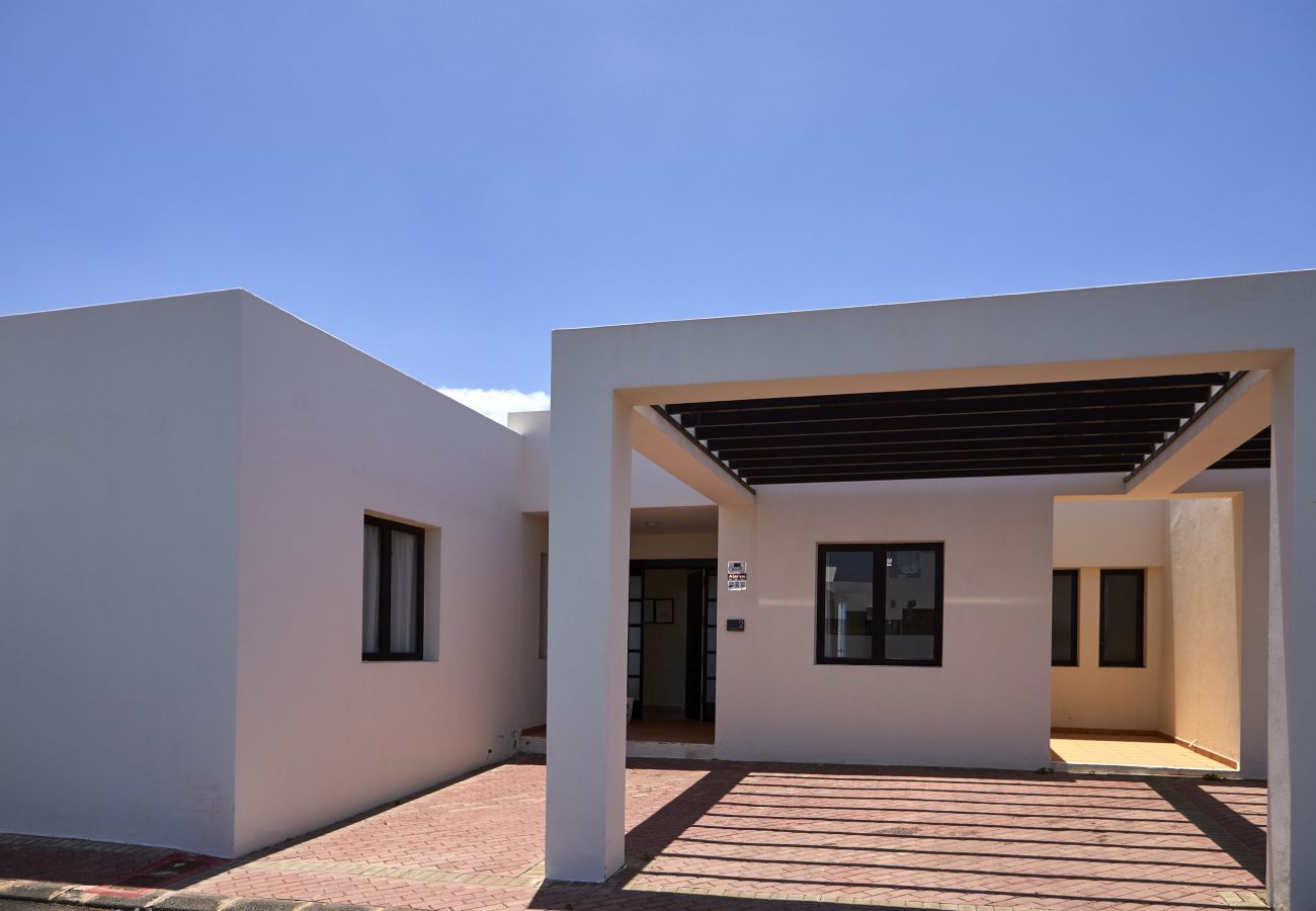 Villa in Playa Blanca - 205 - Casa Santuario - (LH205)